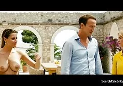 Szef uderzył Azję w filmy porno za darmo na telefon dziurę w kanapie.
