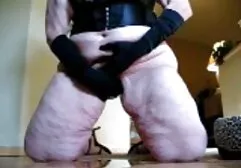 Dziwka pieprzy się w pewnym momencie i podobało darmowe porno z polkami jej się to.