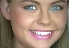 Szczupła dziwka pieprzy się palcami i spuści ciężko przed darmowe filmy porno amatorskie kamerą