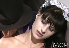 Masturbacja męskiego penisa, piękno filmy porn za darmo delikatnie otworzyć pochwę