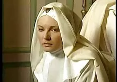 Słodkie rosyjskie dziewczyny ssie kutasa faceta dla < URL > redtube darmowe porno filmy