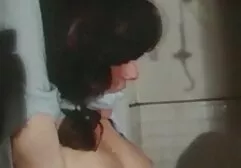 Teresa otworzyła się darmowe filmy erotyczne u lekarza przed kamerą